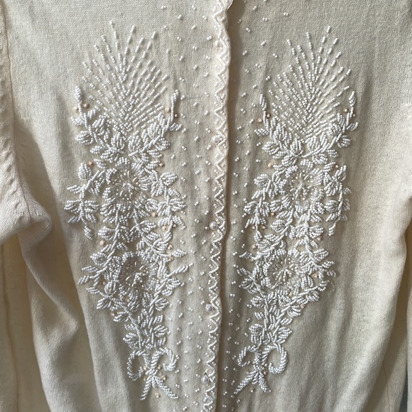 Vintage Wool Beaded cardigan, size M - Picture 2 of 14